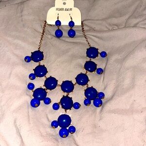 Earring and necklace set